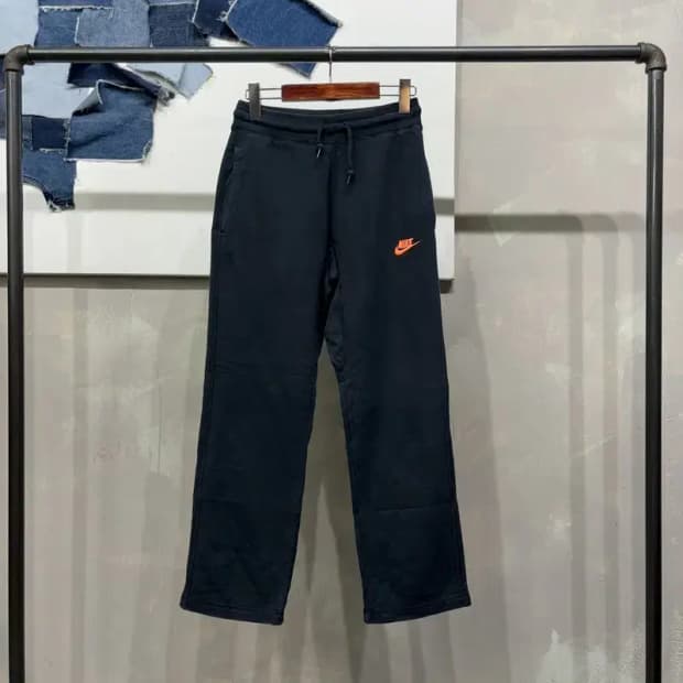 (24~26인치) 나이키 여성 스트릿 자수 밴딩 트레이닝팬츠 바지