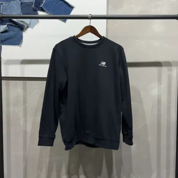 (95) 뉴발란스 캐주얼 자수 기모 맨투맨 긴팔 티