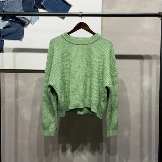 (90) H.M 흐앤므 여성 캐주얼 그린 울 크롭 니트