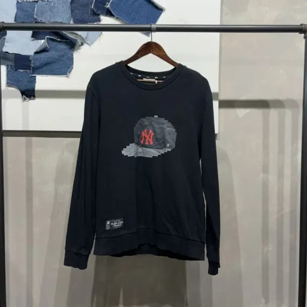 (105) MLB 뉴욕양키스 스트릿 프린팅 기모 맨투맨 긴팔 티