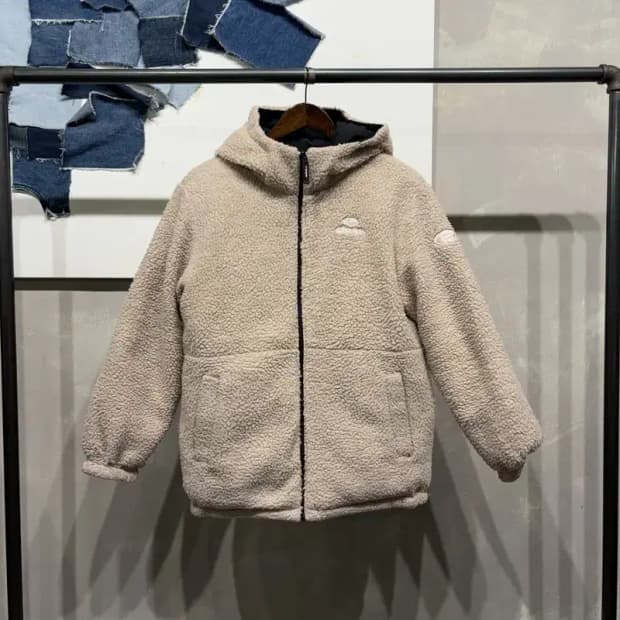 (90) 아이더 여성 캐주얼 리버시블 양털 뽀글이 후리스 패딩