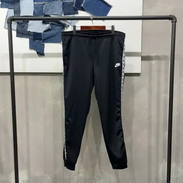 (빅사이즈) 나이키 캐주얼 사이드라인 밴딩 조거팬츠 운동바지