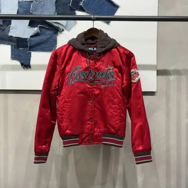 (90) MLB 여성 아스트로스 캐주얼 패딩 야구잠바 바시티 자켓