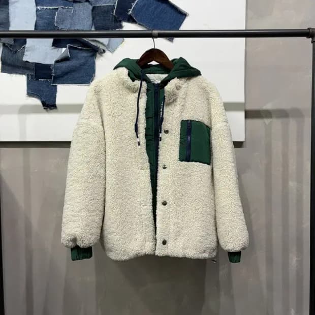 (100) 자라 ZARA 캐주얼 배색 양털 뽀글이 후리스 자켓