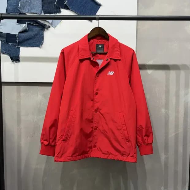 (95) 뉴발란스 캐주얼 백플인팅 바람막이 코치 자켓