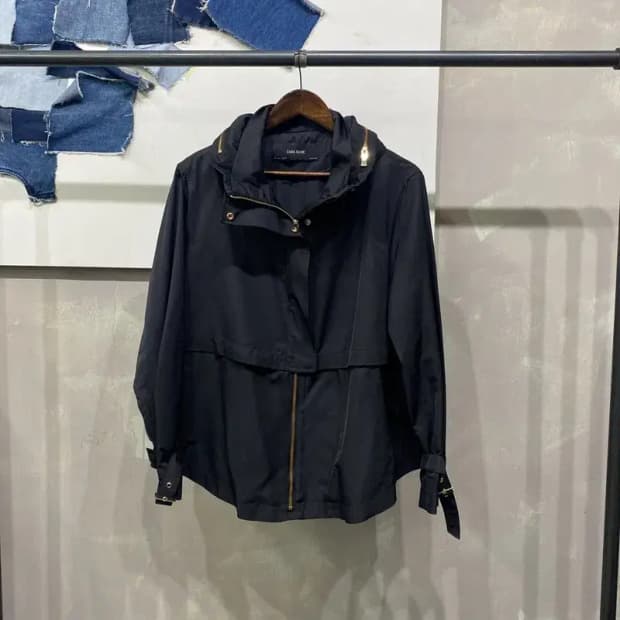 (100) 자라 ZARA 여성 캐주얼 바람막이 자켓