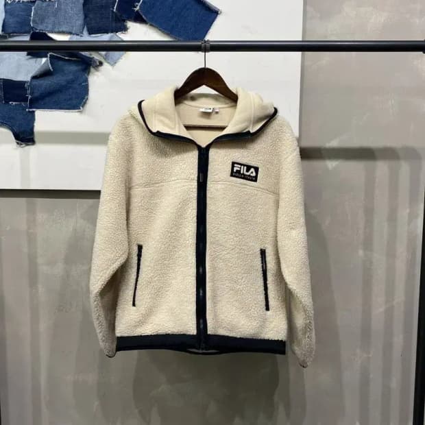 (90) 필라 캐주얼 자수 후드 양털 뽀글이 후리스 자켓