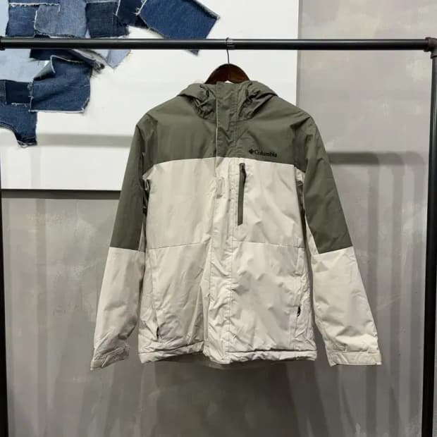 (100) 콜롬비아 등산 옴니테크 발열 패디드 바람막이 자켓