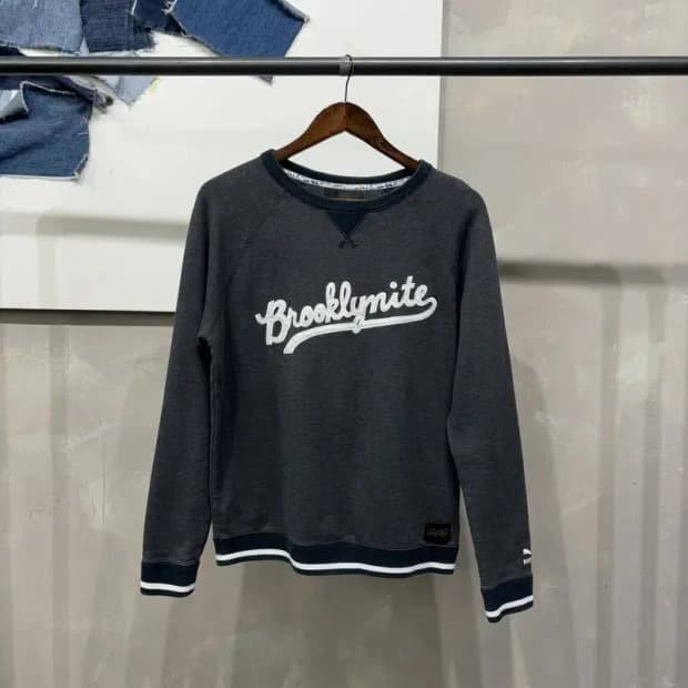 (90) 퓨마X소피아 여성 캐주얼 자수 맨투맨 긴팔 티