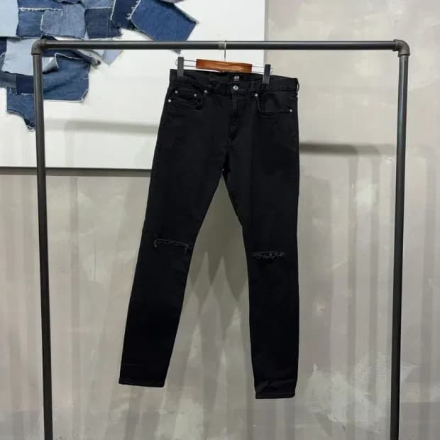 (31인치) H.M 흐앤므 스판 디스트로이드 스키니블랙진 흑청바지