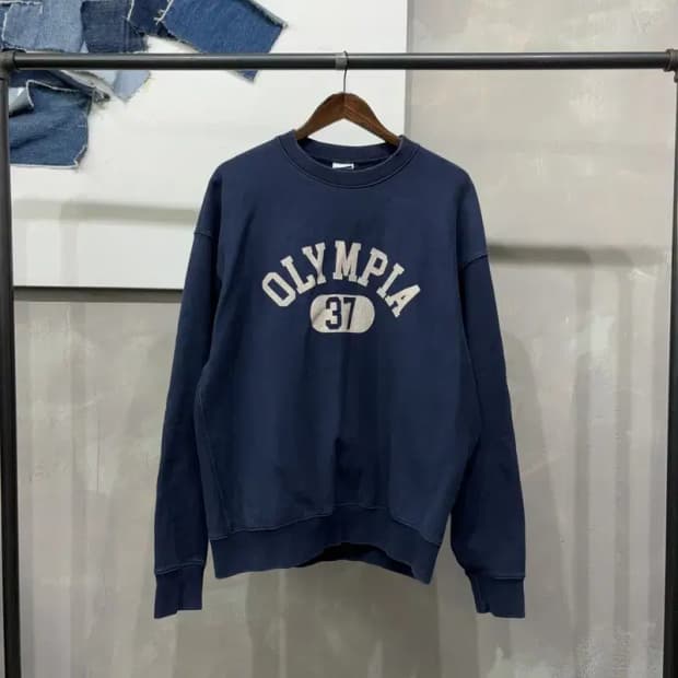 (105) 아웃스탠딩 캐주얼 스트릿 프린팅 네이비 맨투맨 긴팔 티