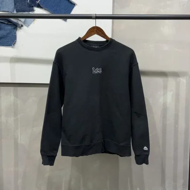 (95) 리 LEE 스트릿 중앙로고 블랙 맨투맨 긴팔 티