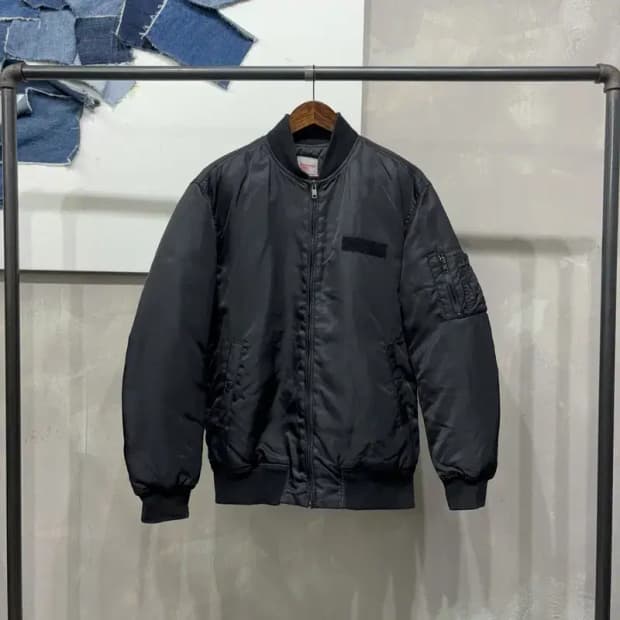 (105) 에잇세컨즈 캐주얼 스트릿 블루종 점퍼