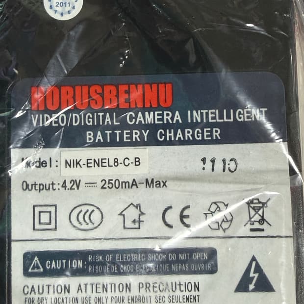 미사용 니콘 EN-EL8 용 배터리 충전기