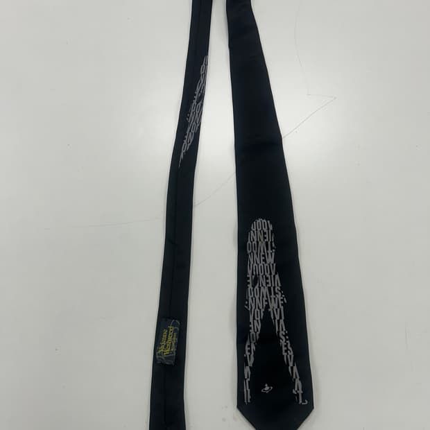 비비안웨스트우드 넥타이