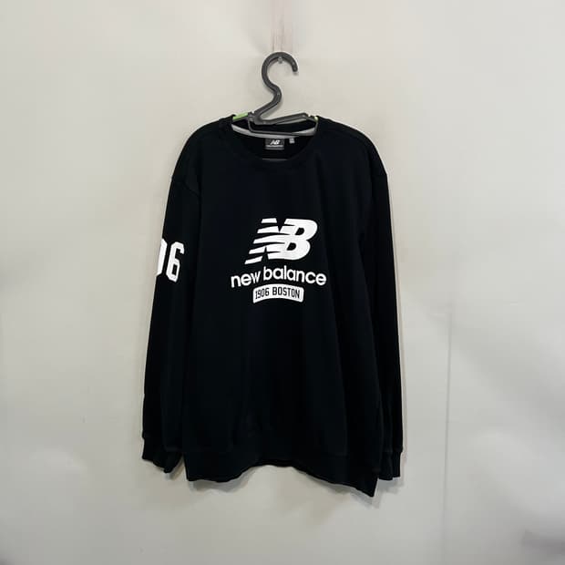 뉴발란스 남성 맨투맨 티셔츠 110
