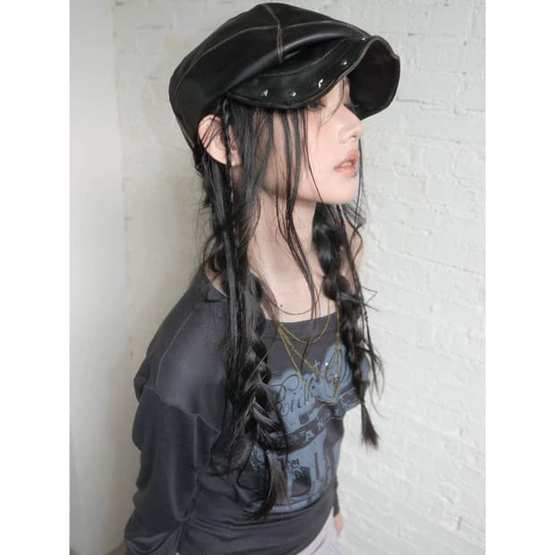 빈티지 무드 레더 스터드 캡