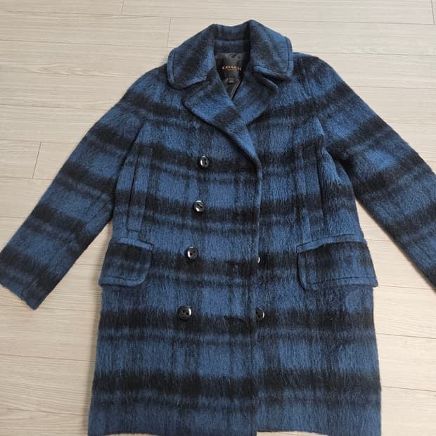 코치 체크 네이비 코트