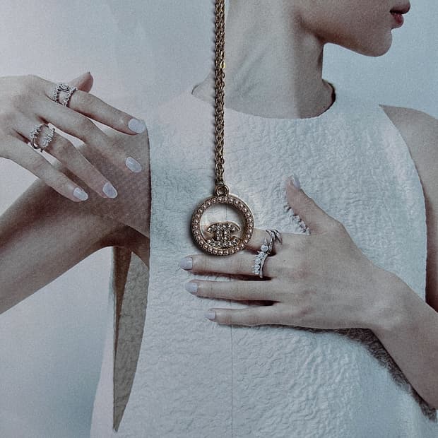 샤넬 베르사유 진주 오브 목걸이