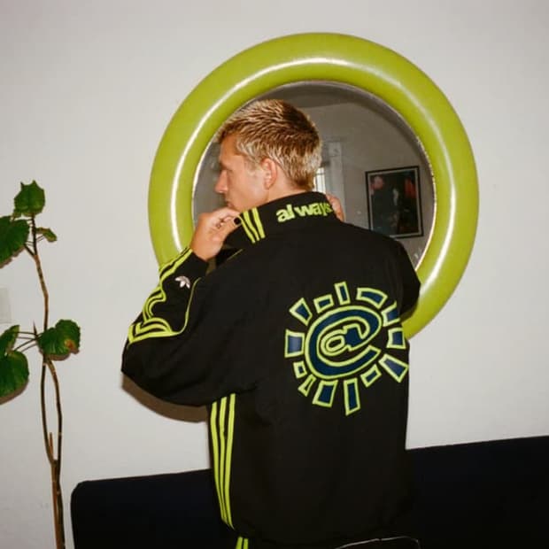 Always do what you sould do 아디다스 상의