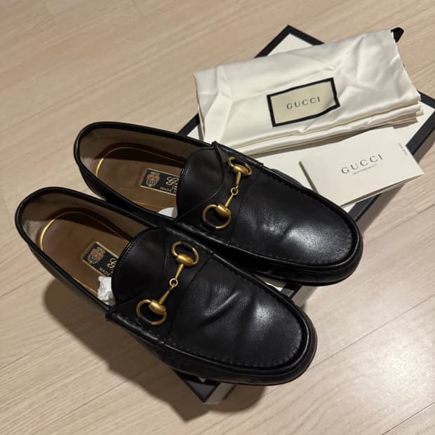 구찌 1953 홀스빗 레더 로퍼 블랙 7.5(265)