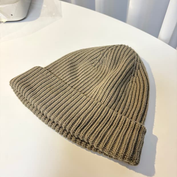 arket 아르켓 립 니트 비니 올리브