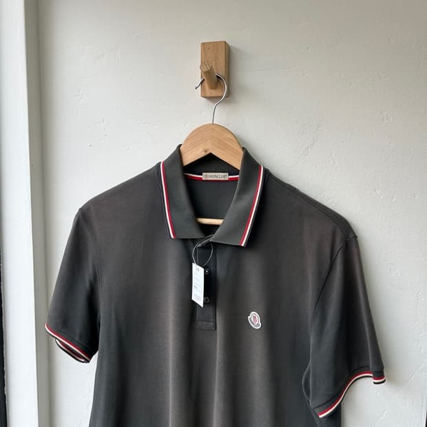 16465 - 몽클레어 3선 반팔 카라티