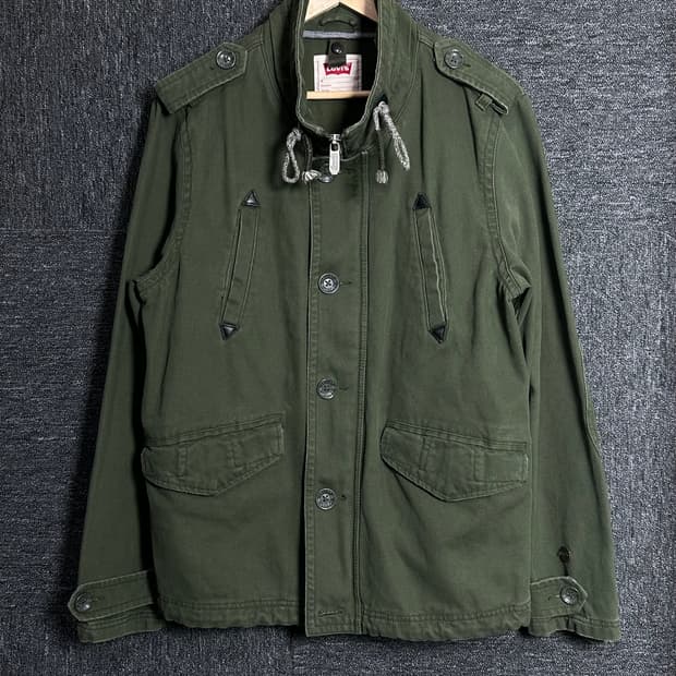 리바이스 카키 야상 M (170/88A)