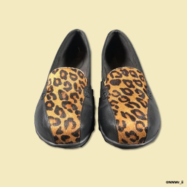 CLARKS MARY JANE BLACK