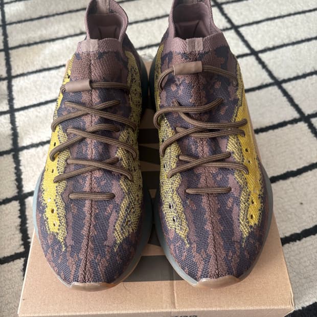 아디다스 이지 부스트 700 V3 290