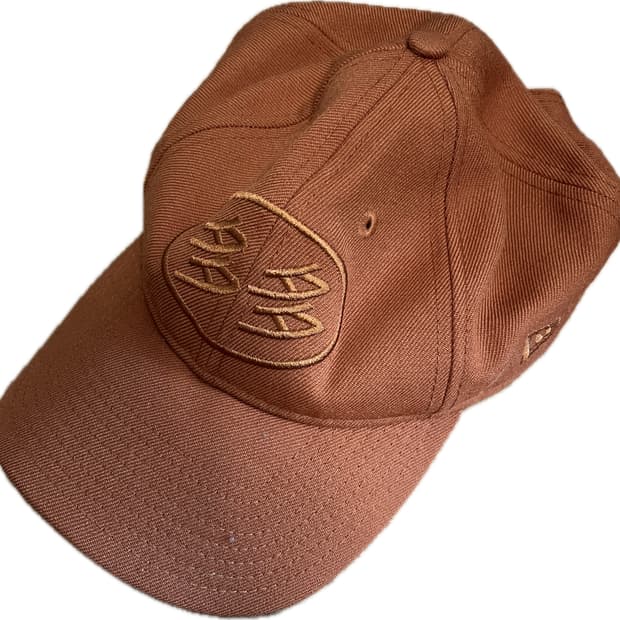 다다이즘 오렌지 볼캡