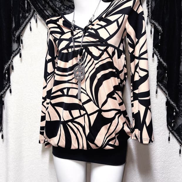 오네갸루 히메 로맨틱 로걀 기하학패턴 트임 호박 벌룬원피스 섹시 블라우스