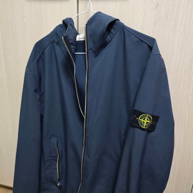 스톤아일랜드 소프트쉘 자켓 xl