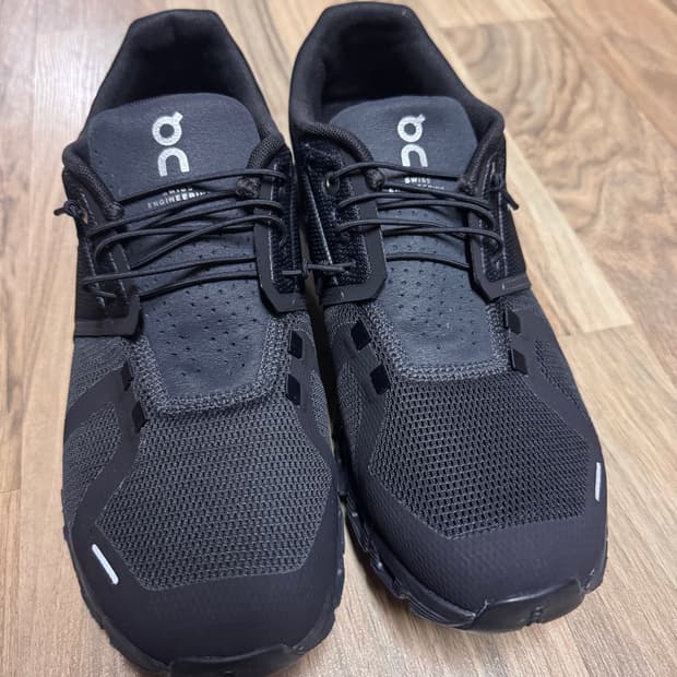 온러닝 클라우드5 올 블랙 42 265