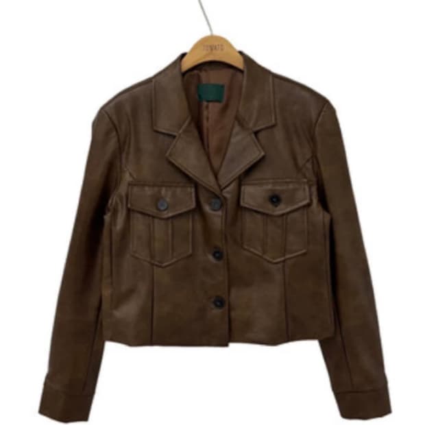 테그 포켓 크롭 레더 자켓