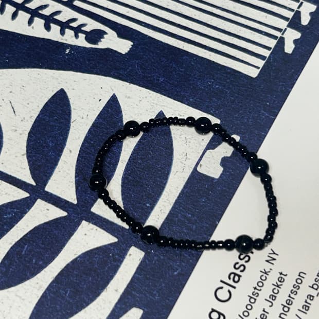 빈티지 비즈 검정 팔찌 / black bracelet