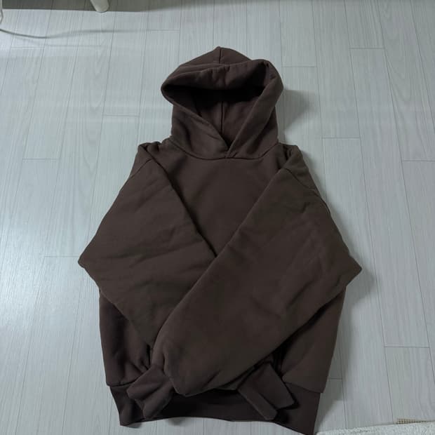 LAA 칸예 대선 브라운 s사이즈