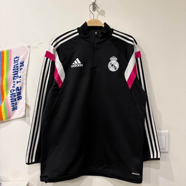 아디다스 레알마드리드 반집업 져지