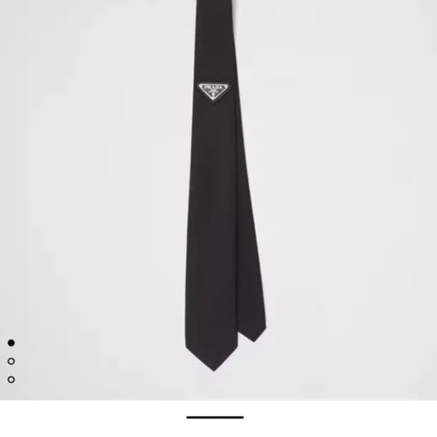 [새상품] 프라다 리나일론 넥타이 롯데백화점 풀박스 구성