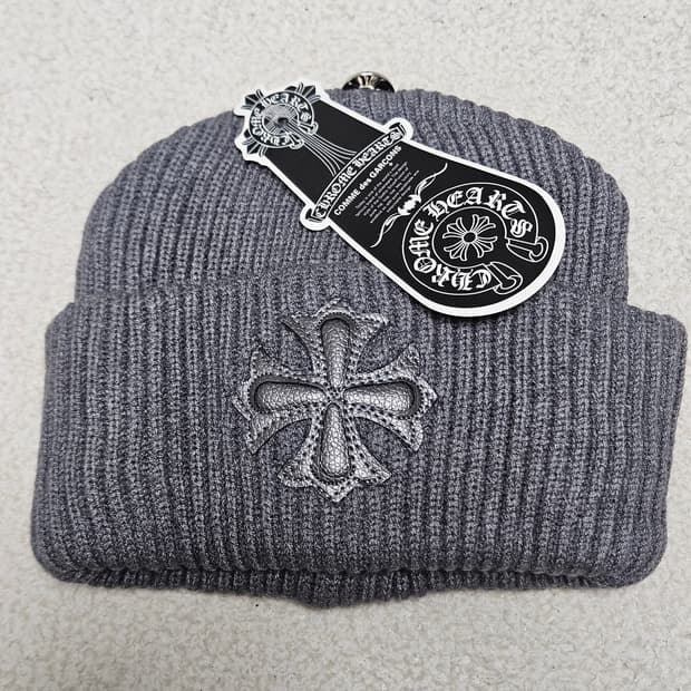 크롬하츠 꼼데 콜라보 비니모자 그레이