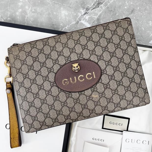 구찌 네오빈티지 GG 수프림 클러치백 (473956)