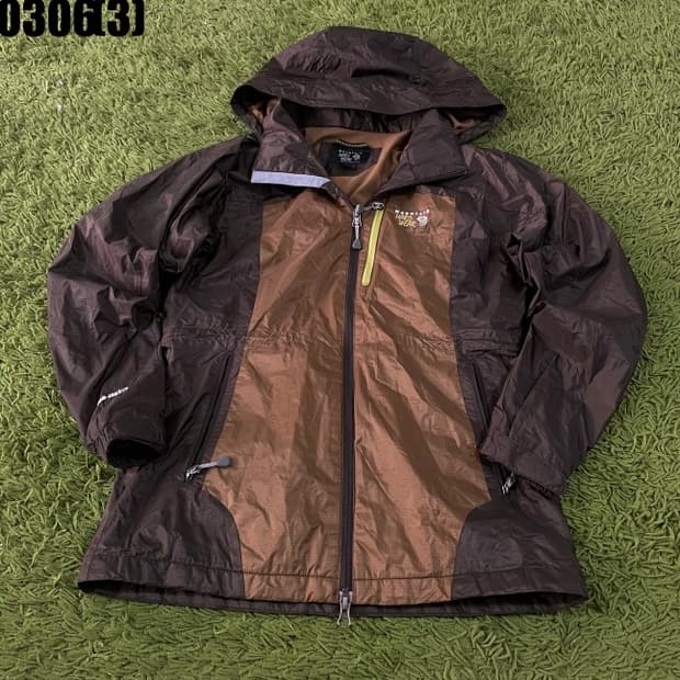 마운틴하드웨어 자켓