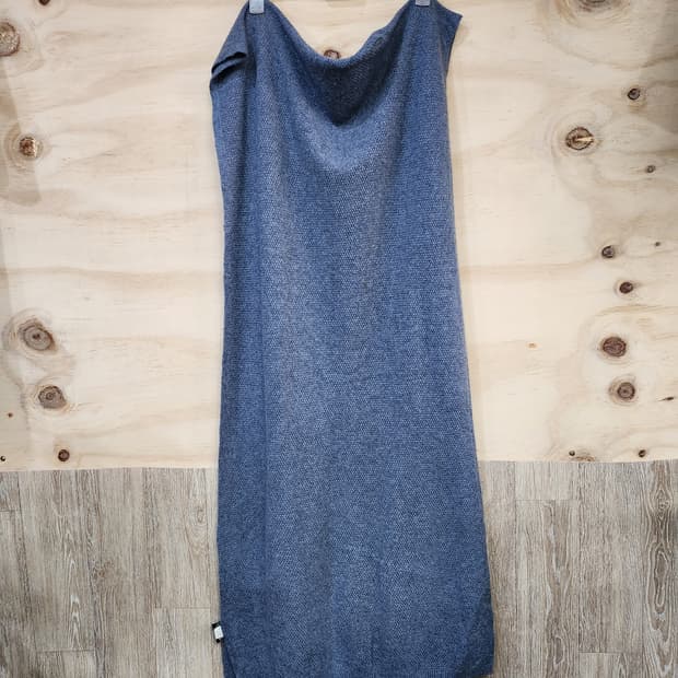 크리스찬 라크르와 캐시미어100 목도리