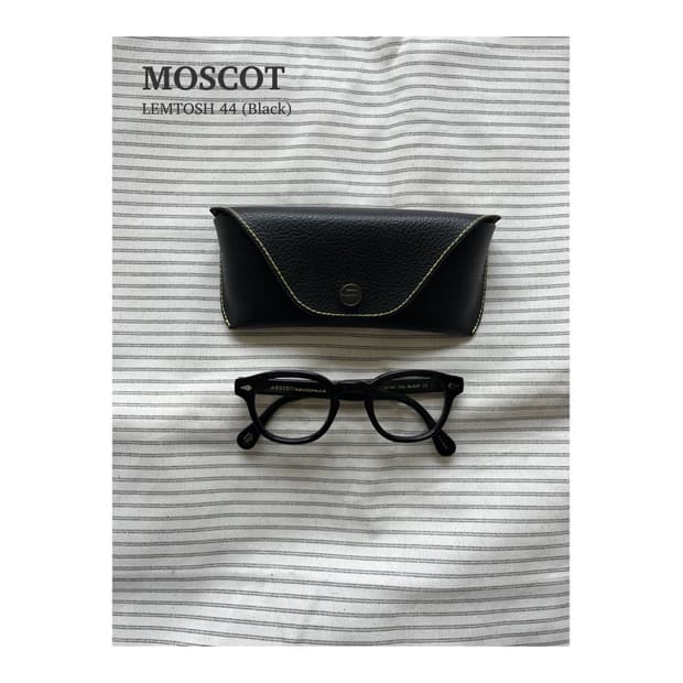 모스콧 램토쉬 44사이즈 블랙 (무도수 변색렌즈)