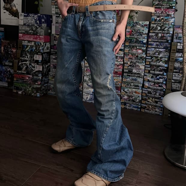 True Religion Jpey 대미지 부츠컷 진