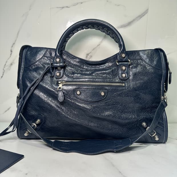 [A+ 정품] 발렌시아가 시티 모터백 미디움 다크네이비