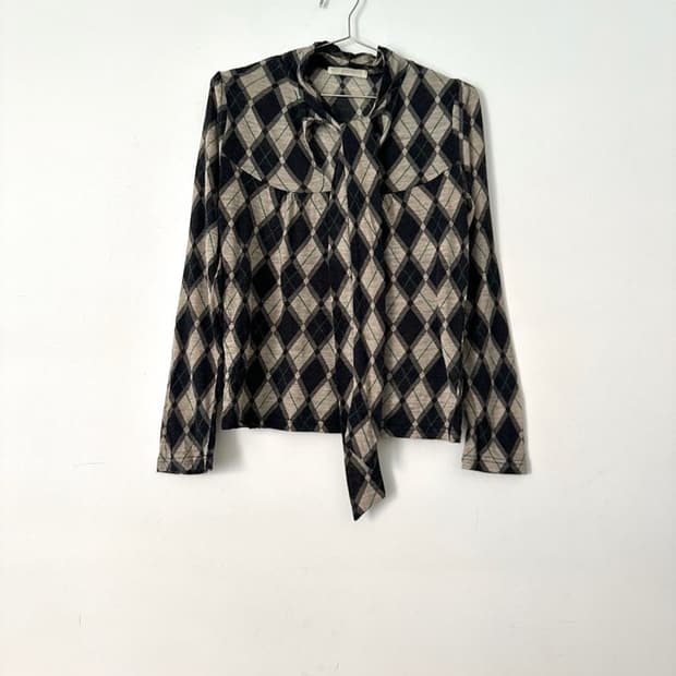 Diamond check tie top  