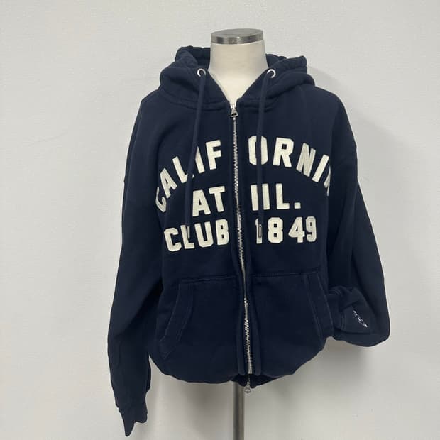 후아유 후드집업