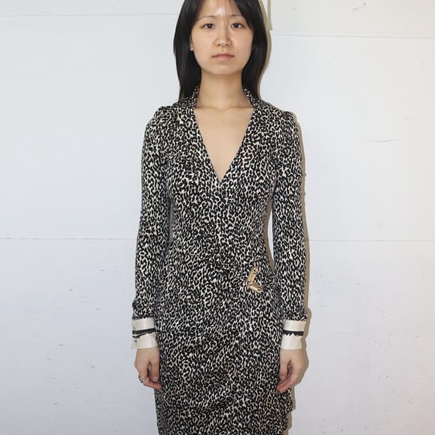 로베르토 카발리 버클 디테일 레오파드 프린트 드레스