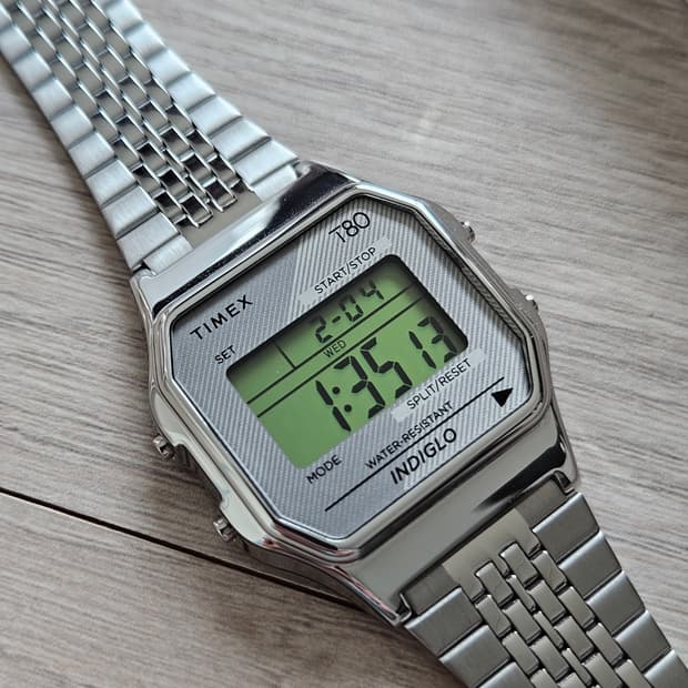 타이맥스 T80 실버 메탈시계